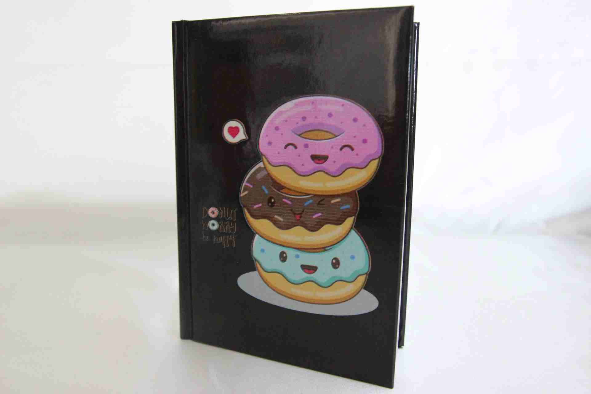 Donut Temalı Defter ve Sevimli Penguen Yastık Hediye Seti