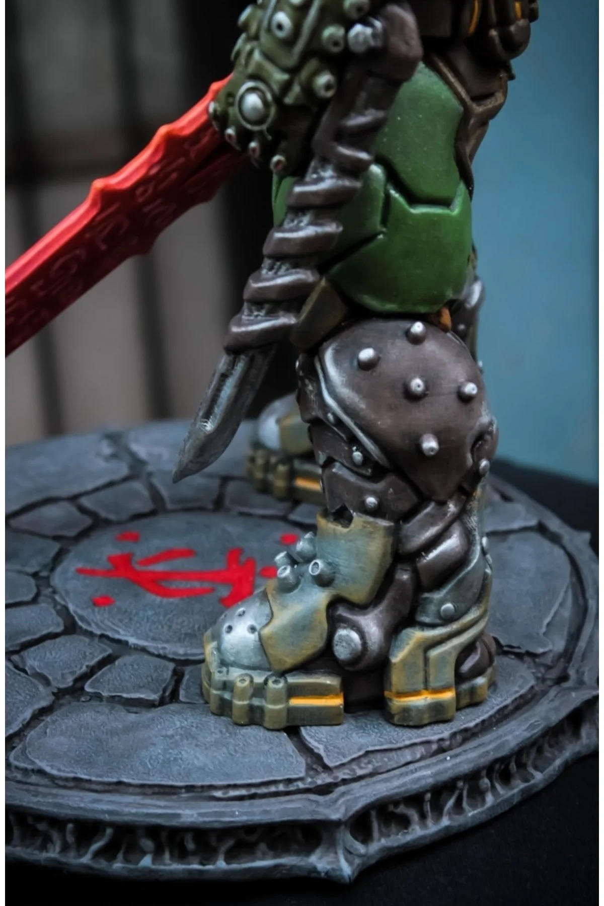 Doom Guy Eternal Boyalı Figür 26 Cm (DEV BOY)