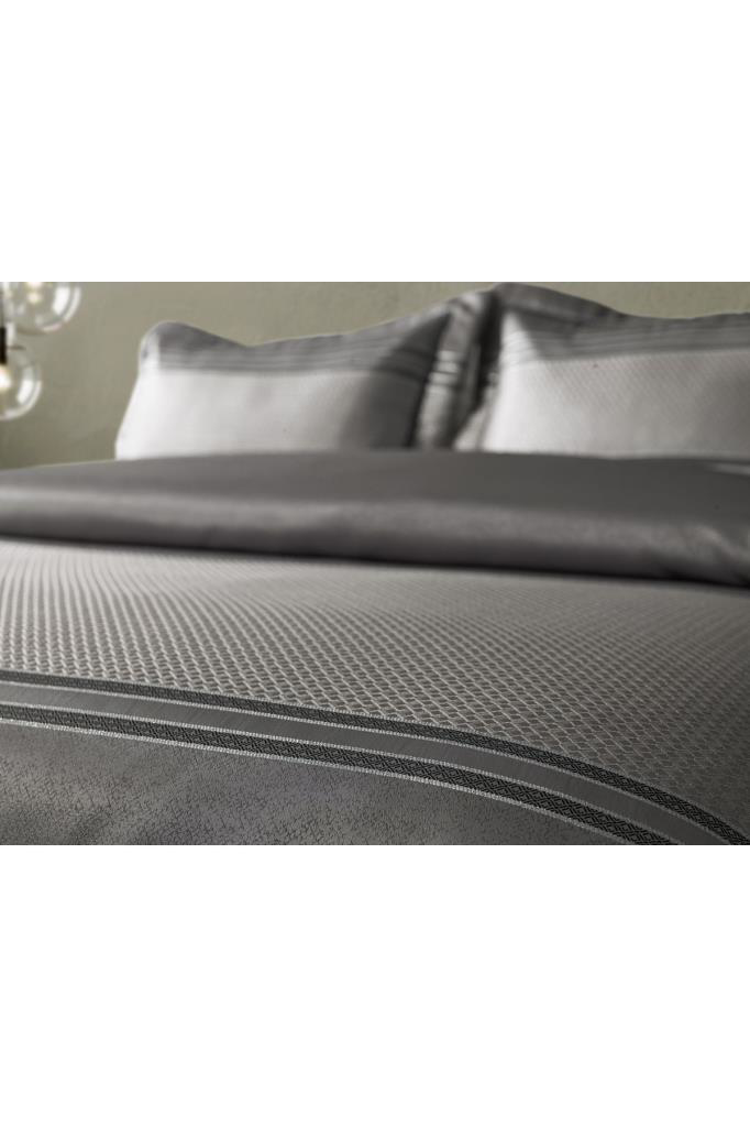 Doqu Home  Mathilda Çift Kişilik Yatak Örtüsü  Gümüş