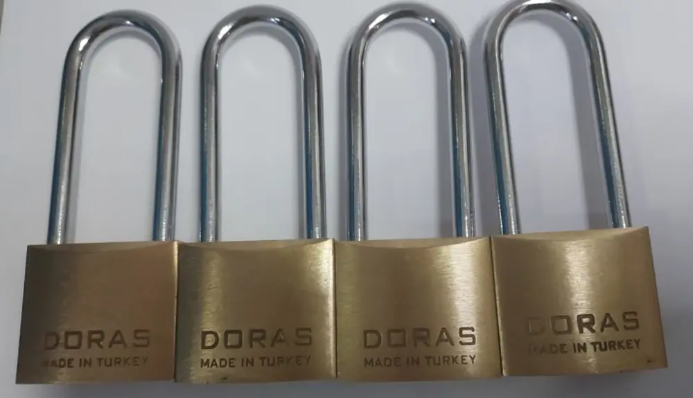 Doras Ersa 4'lü Set Uzun Kanca Pas Pirinç Asma Kilit 40 Mm