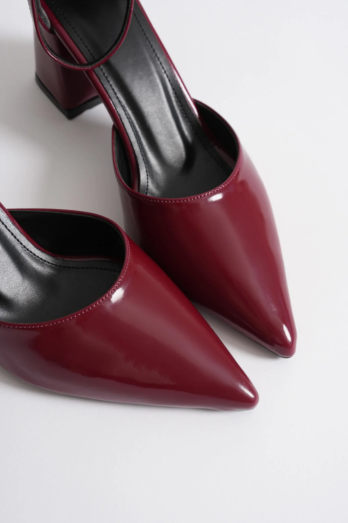 Doren Bordo Rugan Kadın Topuklu Ayakkabı