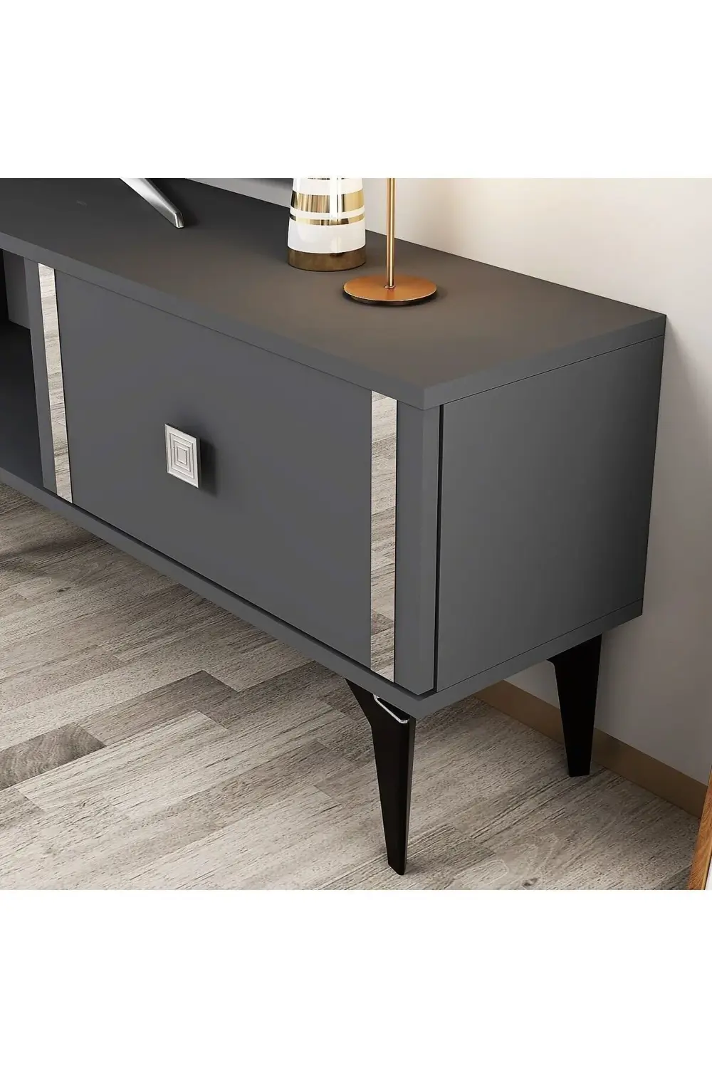 DORRUK TV SEHPASI ANTRASİT GÜMÜŞ