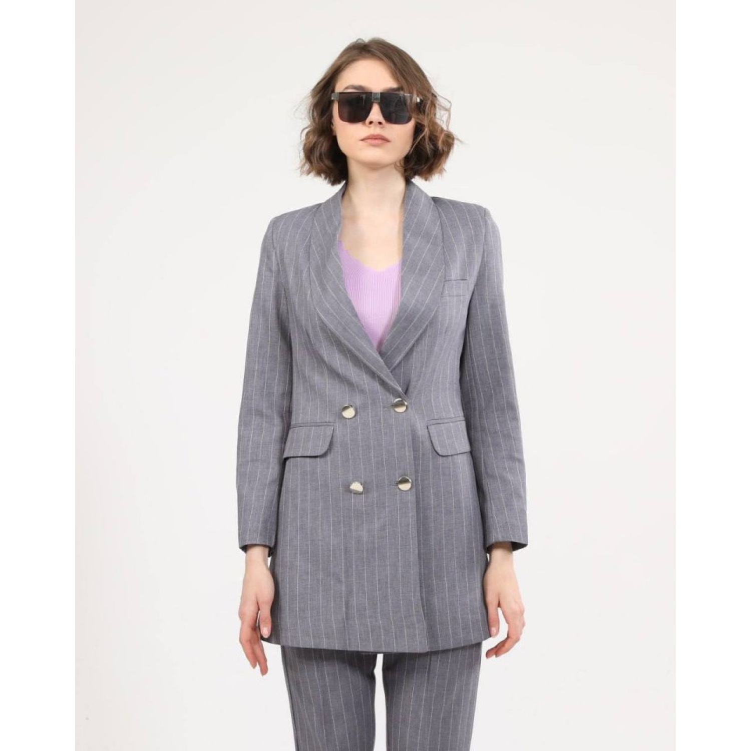 Dört Düğme Çi̇zgi̇li̇ Ceket