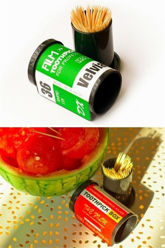 Woody Sofia Dörtgen Fotoğraf Filmi Şeklinde Kürdanlık Kürdan Tutucu Kutu Woody Sofia Dörtgen Fotoğraf Filmi Şeklinde Kürdanlık Kürdan Tutucu Kutu