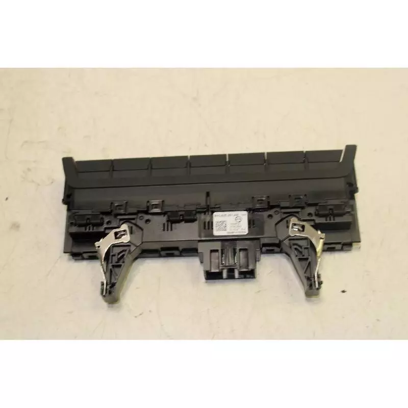 Dörtlü, Flaşör Düğmesi - Komple (AUDI)(8Y0925301AE)