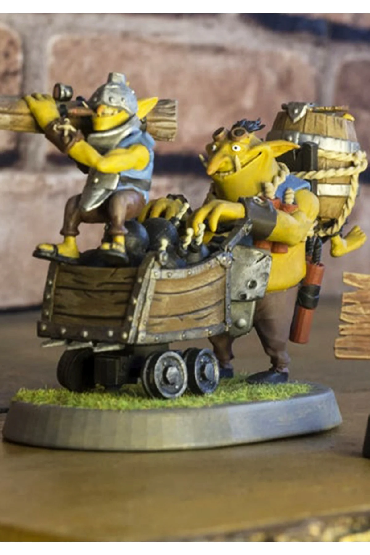 Dota 2 Techies Figür Dota 2 Teknisyenler Obje 25CM Büyük Boy