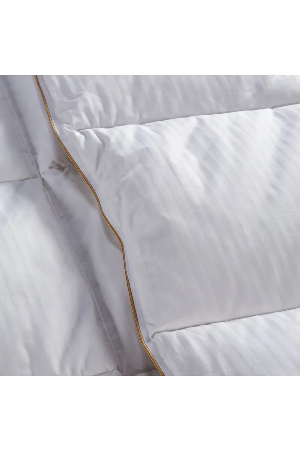 Downa 90 Pamuk Kumaş Downa 90 Gıdık Kaz Tüyü Yorgan 195x215 Cm