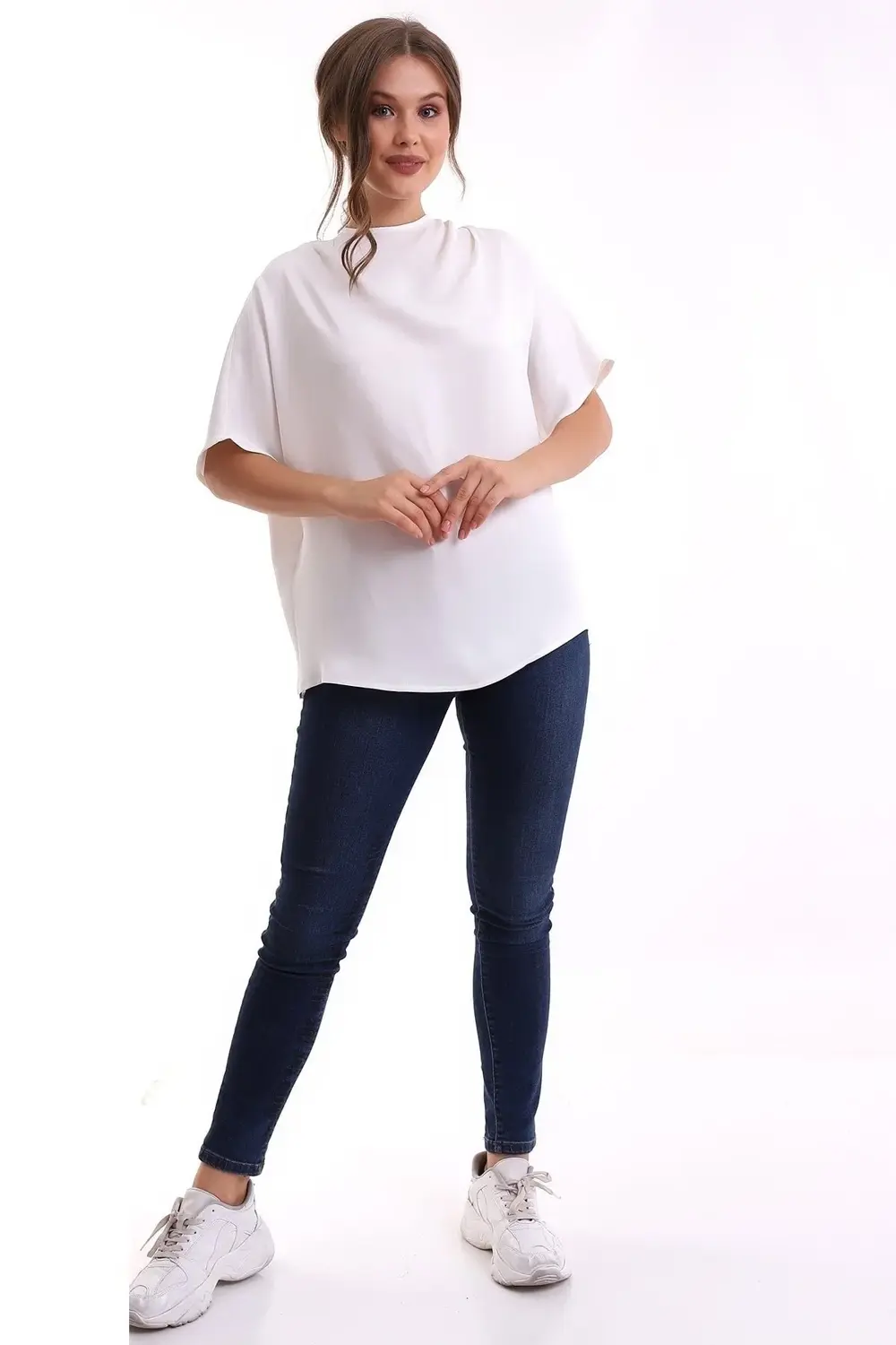 Drapeli Yuvarlak Yaka Kısa Kol Fermuar Kapamalı Geniş Kesim Döküm