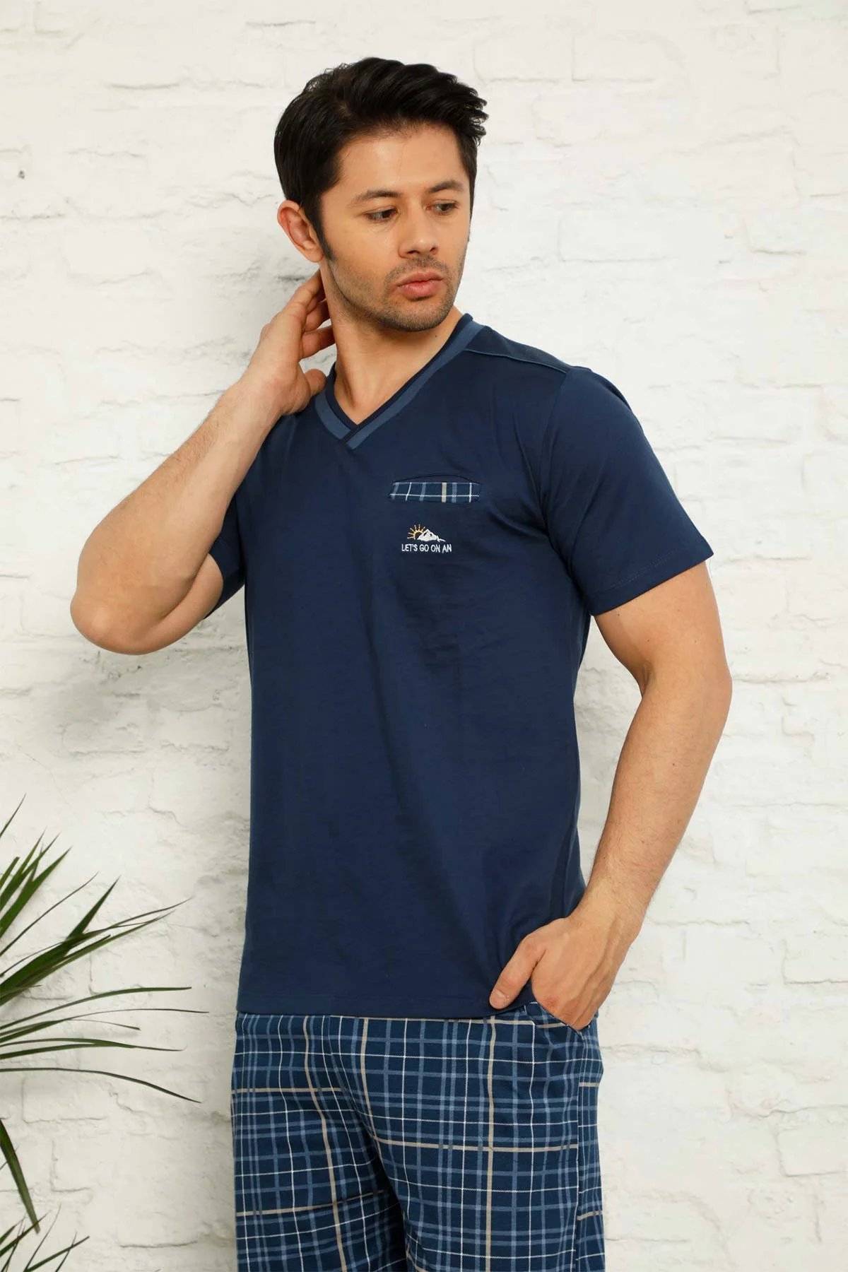Dreamy Ekoseli Kısa Kollu V Yaka Cepli Kapri Bermuda Erkek Pijama Takımı, Lacivert, XXL