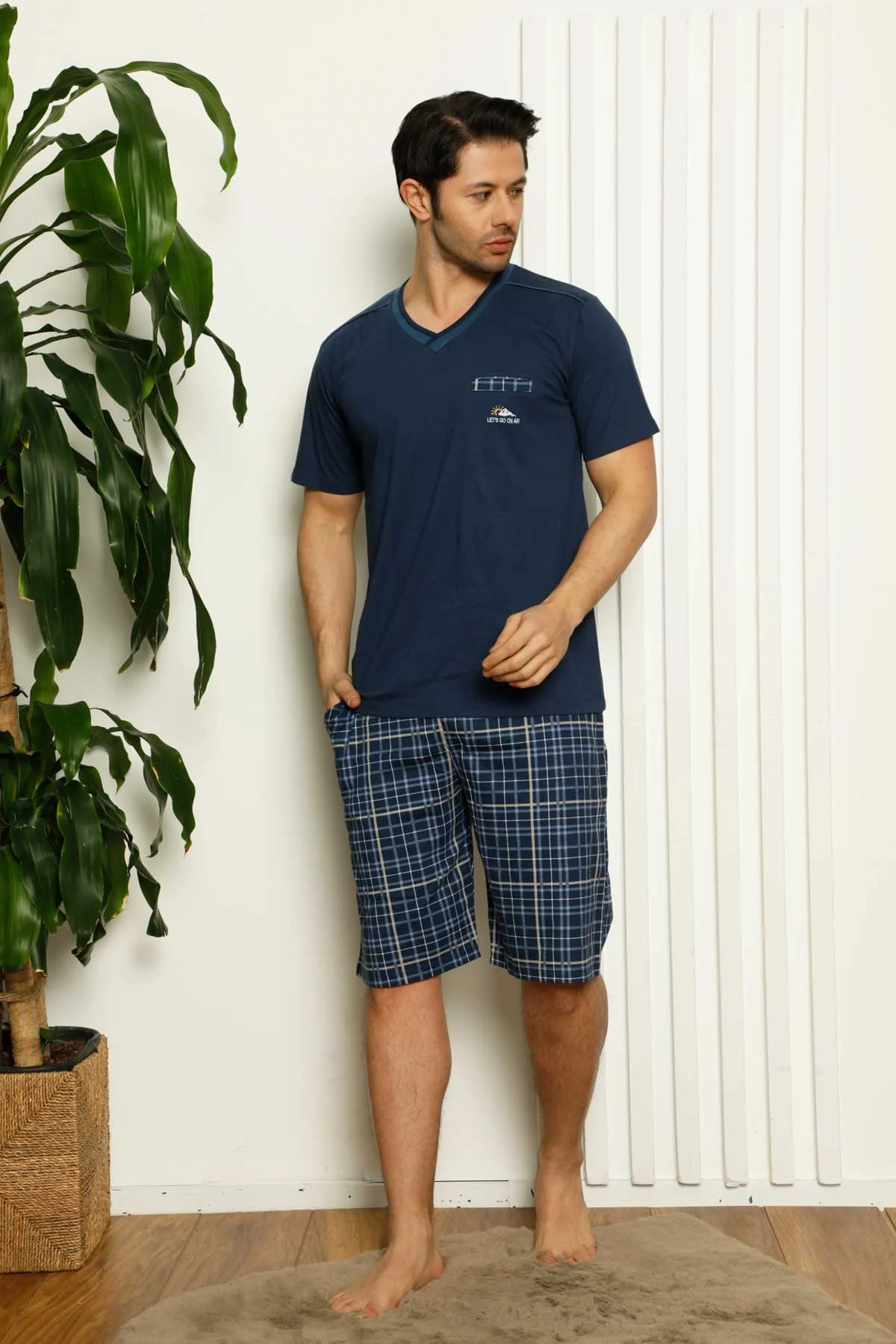 Dreamy Ekoseli Kısa Kollu V Yaka Cepli Kapri Bermuda Erkek Pijama Takımı, Lacivert, XXL