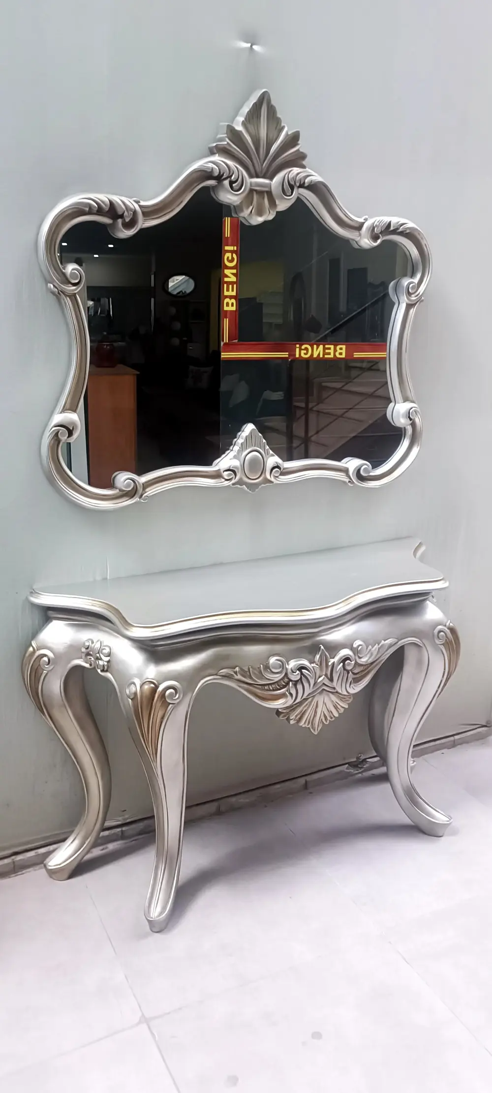 Dresuar 13509 AVANGART ASLAN Model Polyestr döküm eskitm GRİ-Kahv