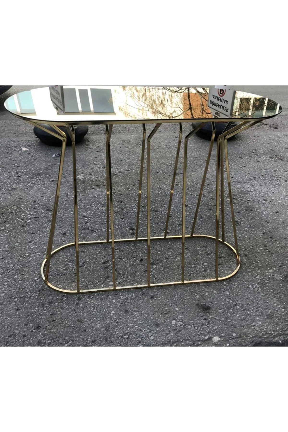 Dresuar 18063 CADDE Model Metal transmisyon GOLD renk kaplama TEMPER Cam El Yapım Dresuar 18063 CADDE Model Metal transmisyon GOLD renk kaplama TEMPER Cam El Yapım - Görsel 2
