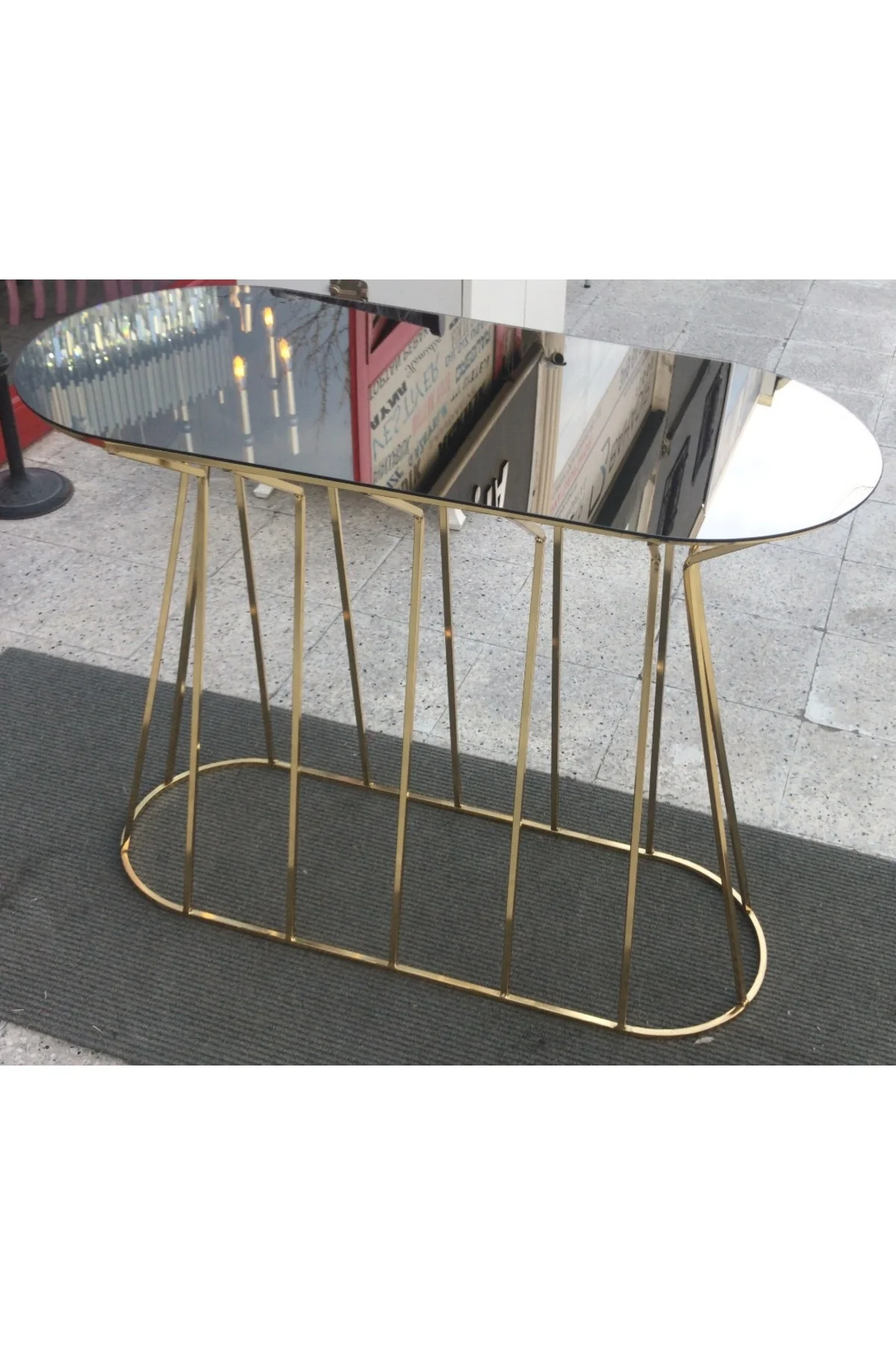Dresuar 18063 CADDE Model Metal transmisyon GOLD renk kaplama TEMPER Cam El Yapım Dresuar 18063 CADDE Model Metal transmisyon GOLD renk kaplama TEMPER Cam El Yapım