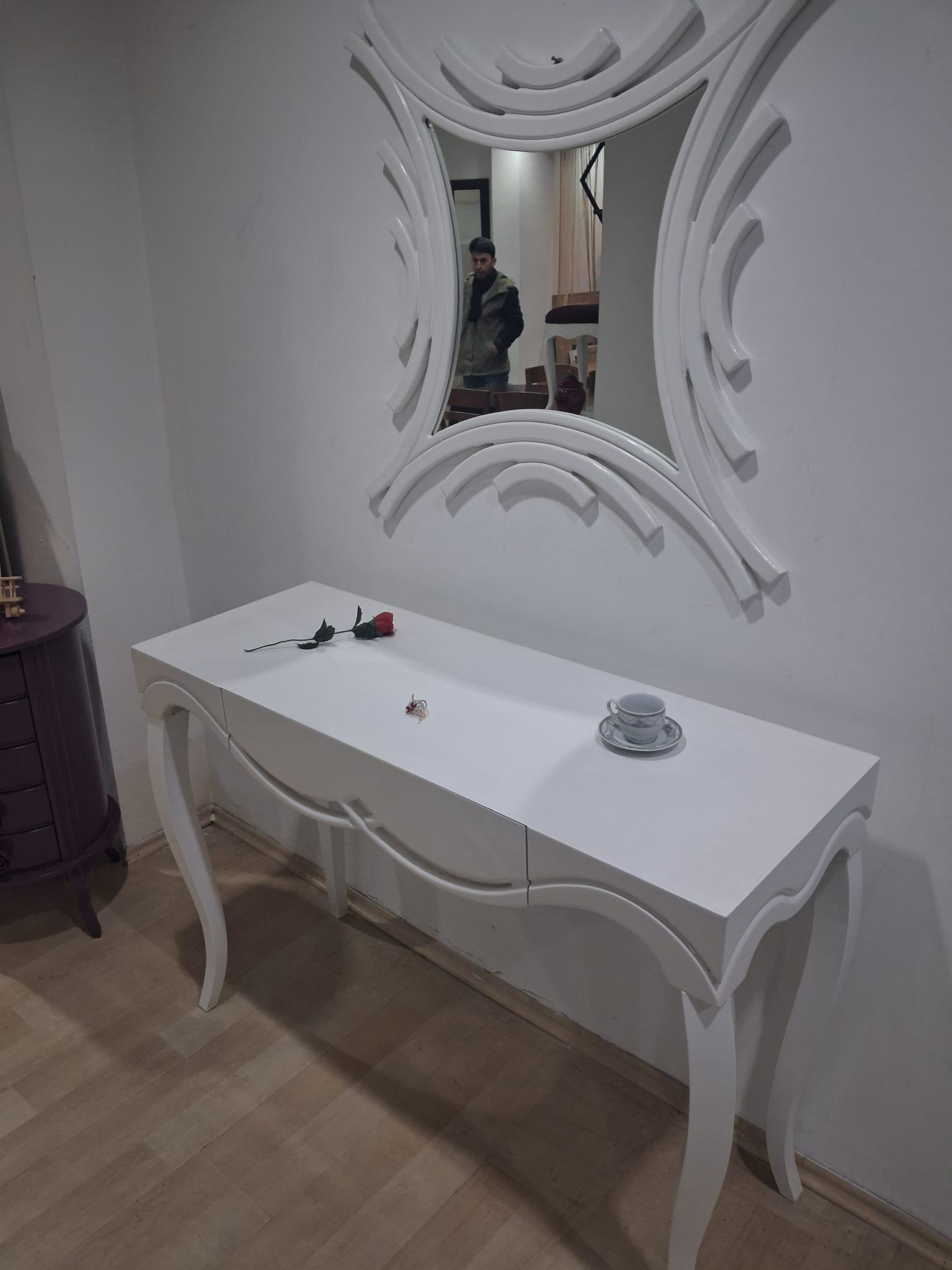 Dresuar 90628 CNC Çökertme Model Cnc Ayna Lake Beyaz Tabla Kayn A