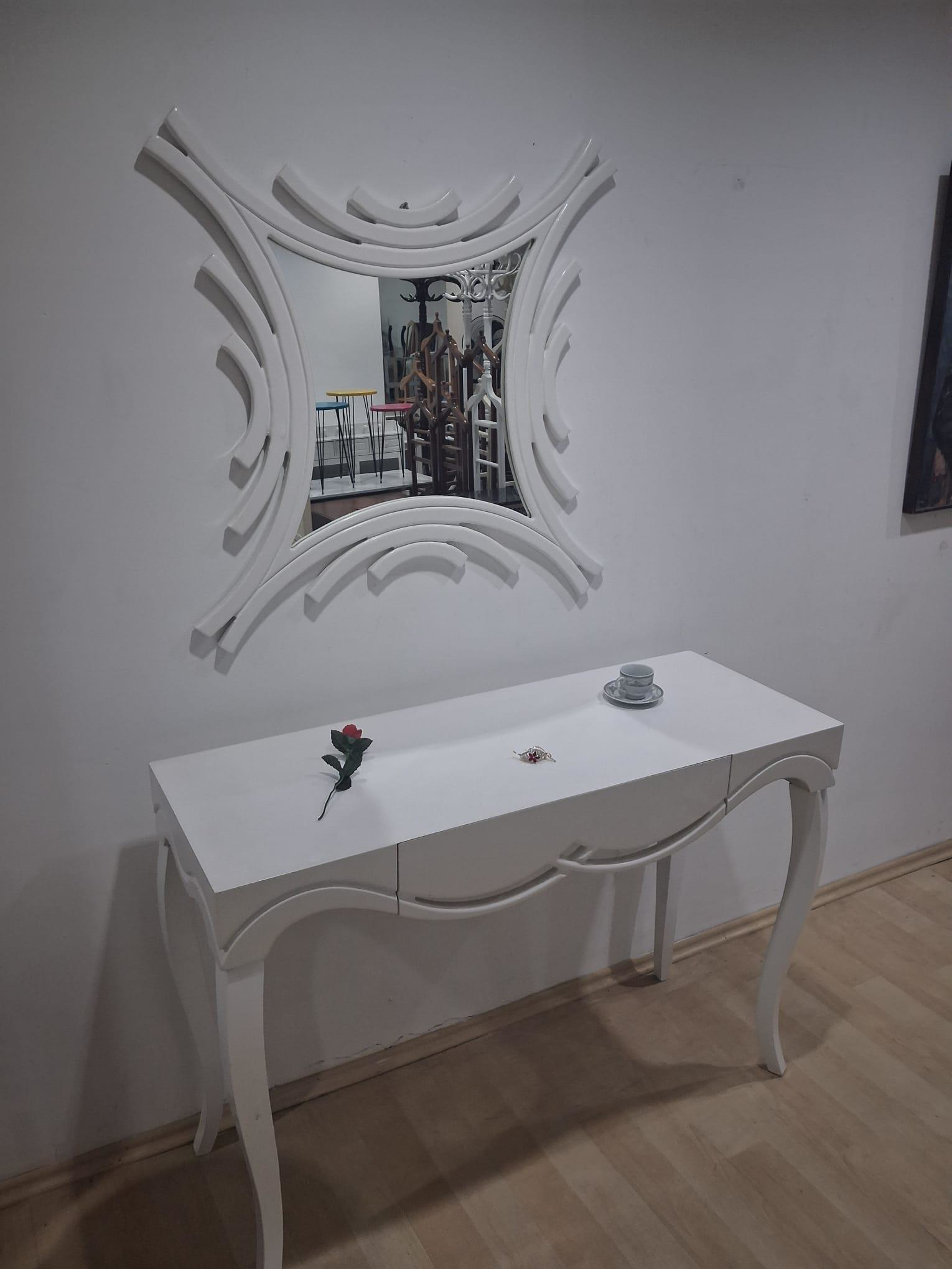 Dresuar 90628 CNC Çökertme Model Cnc Ayna Lake Beyaz Tabla Kayn A