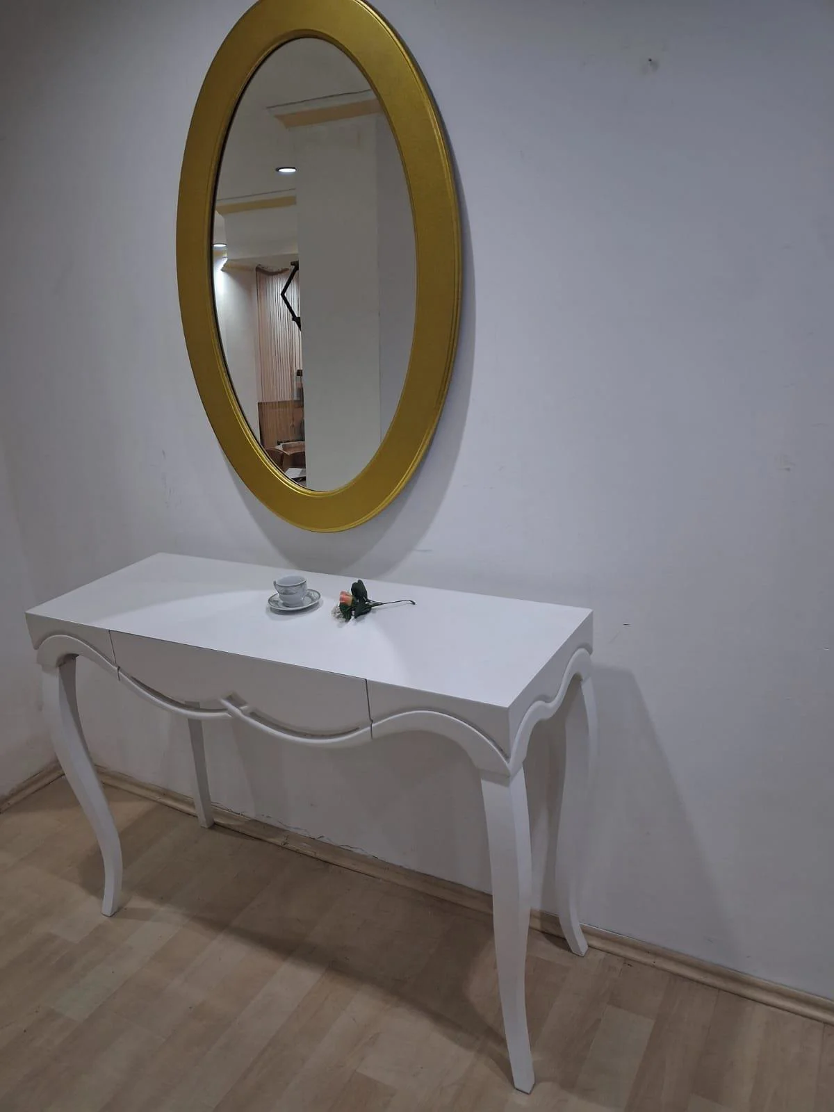 Dresuar Cnc Çökertme 90671 Model Oval Gold Renk Ayna Lake Beyaz T