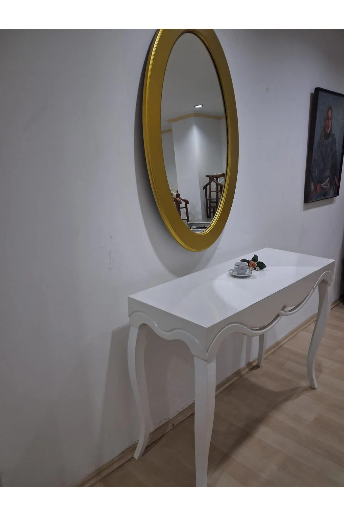 Dresuar Cnc Çökertme 90671 Model Oval Gold Renk Ayna Lake Beyaz Tabla Kayn Aslan Ayak Dresuar Cnc Çökertme 90671 Model Oval Gold Renk Ayna Lake Beyaz Tabla Kayn Aslan Ayak - Görsel 4