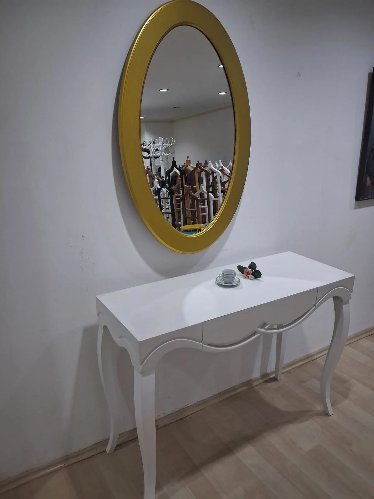 Dresuar Cnc Çökertme 90671 Model Oval Gold Renk Ayna Lake Beyaz T