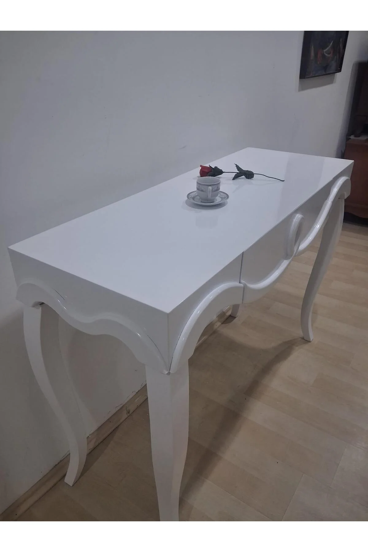 Dresuar Cnc Kabartma 90680 Model Kayın Ağacı Aslan Lükens Ayak Parlak Beyaz - Görsel 2