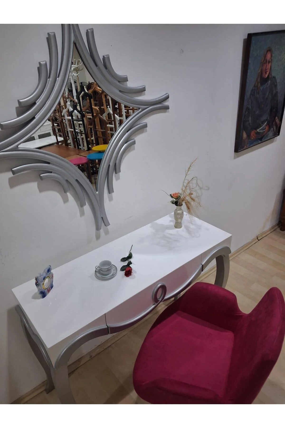 Dresuar Cnc Kabartma 90669 Aynalı model Kelebek Sandalye Ayak Parlak Beyaz Gri Dresuar Cnc Kabartma 90669 Aynalı model Kelebek Sandalye Ayak Parlak Beyaz Gri - Görsel 8
