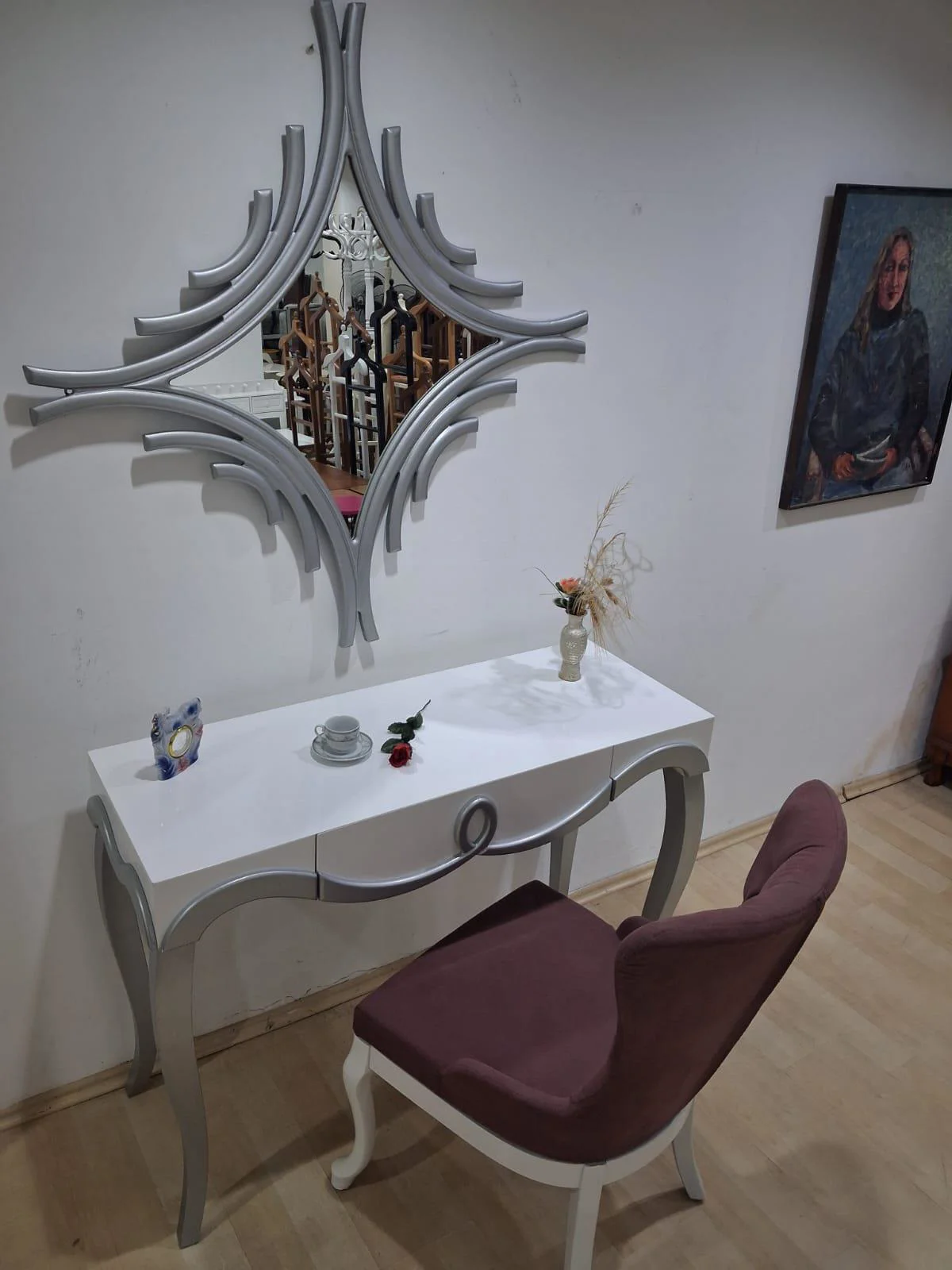 Dresuar Cnc Kabartma 90664 Model Aynalı Gökyüzü Sandalye Ayak Par