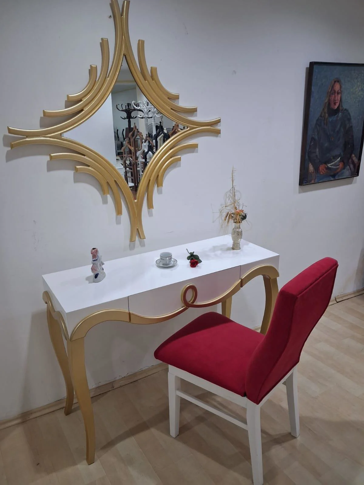 Dresuar Cnc Kabartma 90661 Model Ayna Ahşap Sandalye Ayak Parlak 