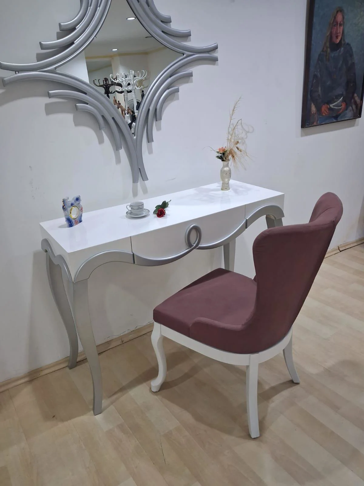 Dresuar Cnc Kabartma 90664 Model Aynalı Gökyüzü Sandalye Ayak Par