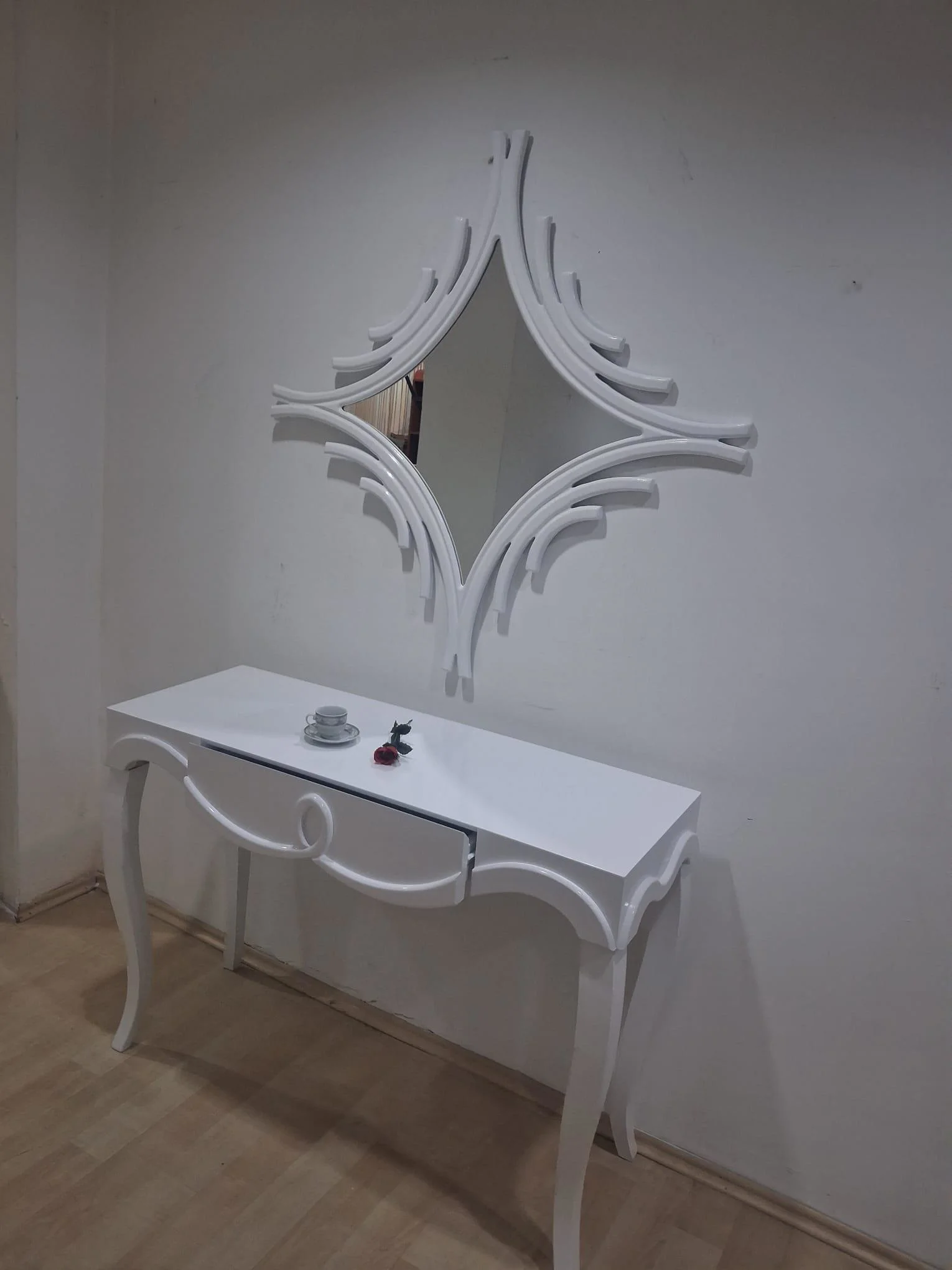 Dresuar Cnc Kabartma 90681 Model Kayın Aslan Ayak Mdf Tabla Par Dresuar Cnc Kabartma 90681 Model Kayın Aslan Ayak Mdf Tabla Par