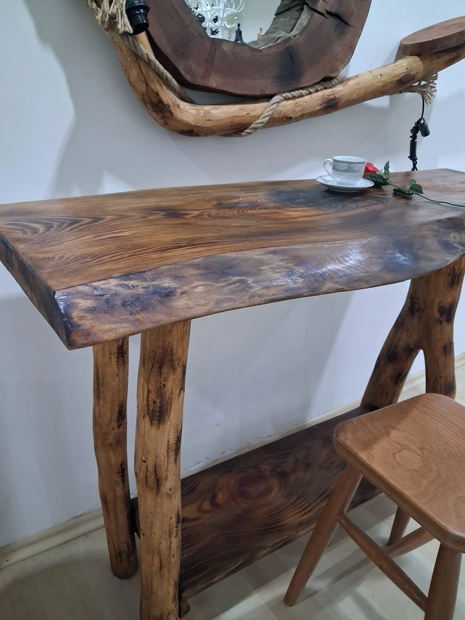 Dresuar Lambader 90649 Kuru Zeytin Ağaçtan Üretilmiş Fırınlanmış 