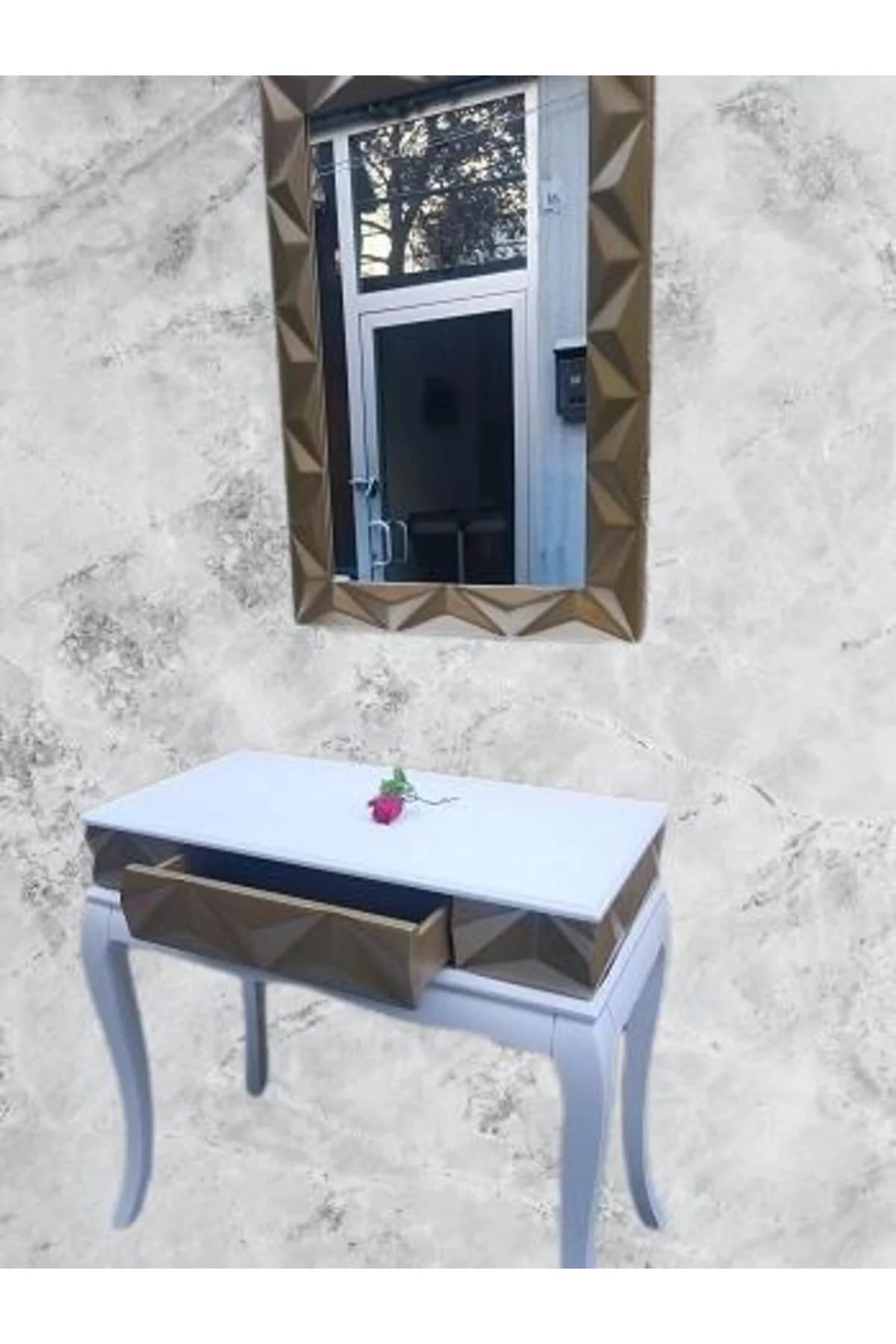 Dresuar Piramit MODEL90519 Kayın Lükens Ayak MDF Tabla Ve Ayna Gold Beyaz ElYapım - Görsel 4