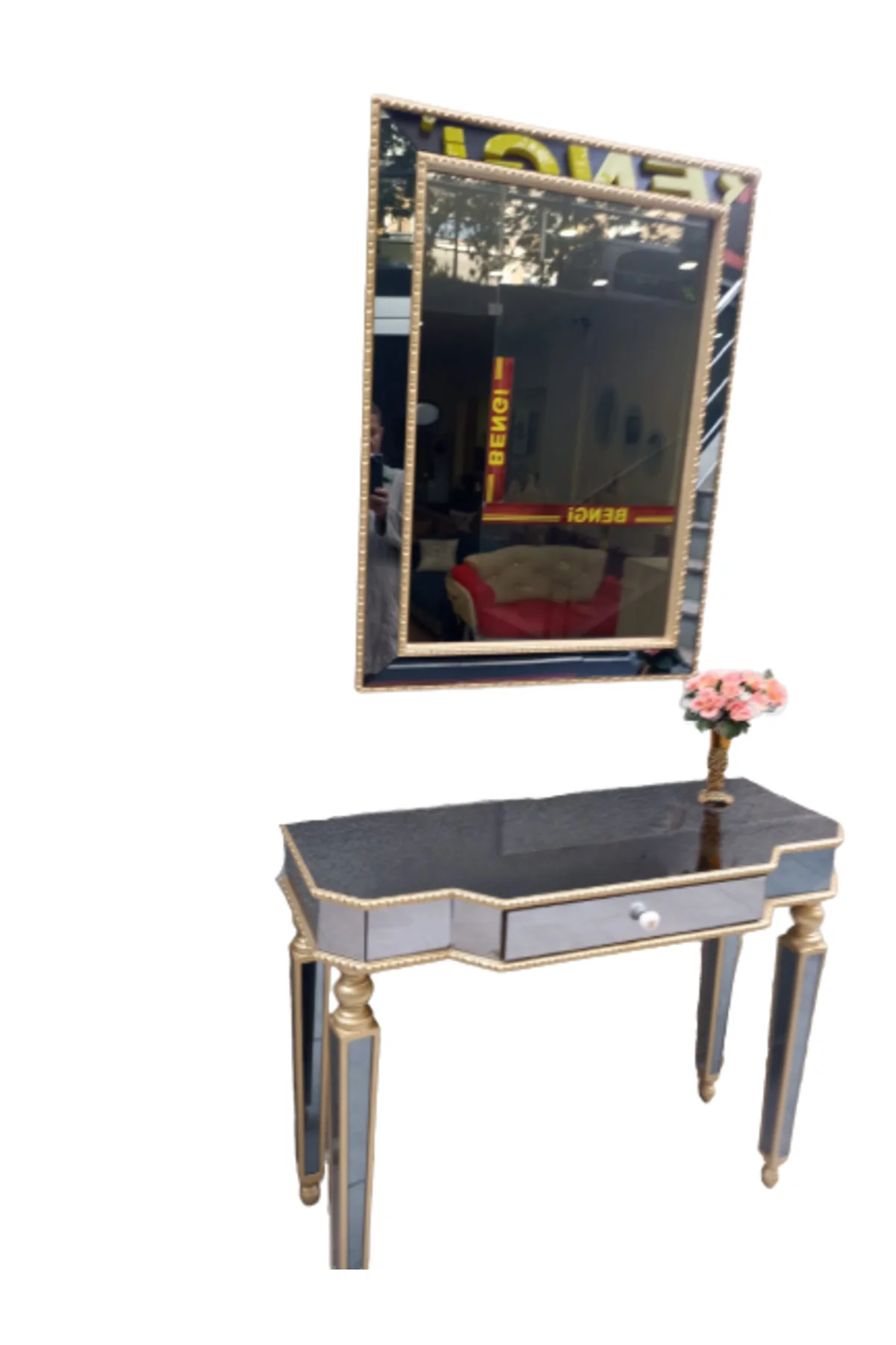 Dresuar ST 18470 HAYAL Model Kayın ayak gold renk füme Ayna kaplama Çekmec Elyapı Dresuar ST 18470 HAYAL Model Kayın ayak gold renk füme Ayna kaplama Çekmec Elyapı - Görsel 3