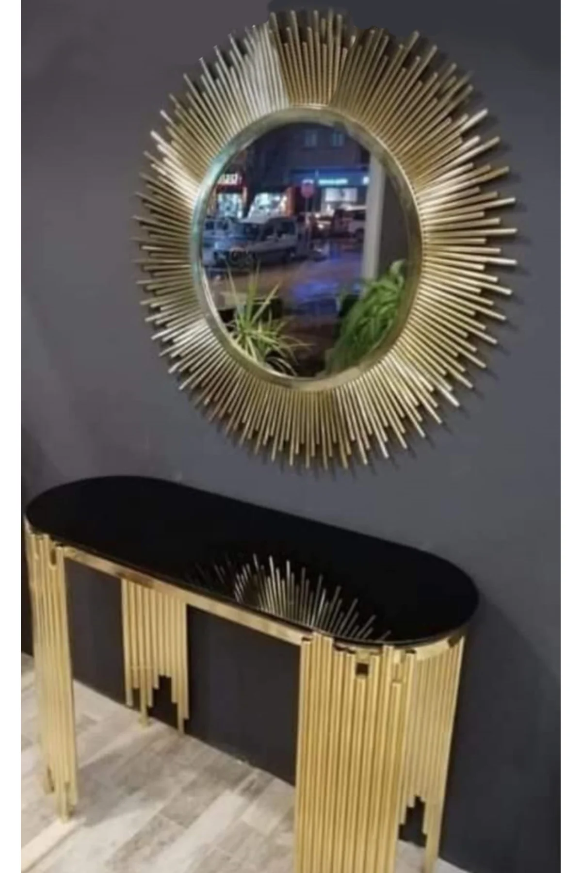 Dresuar17412 NİCE GÜNEŞ Model Metal Gold Renk Kaplama Yuvarlak Güneş Ayna El Yapı Dresuar17412 NİCE GÜNEŞ Model Metal Gold Renk Kaplama Yuvarlak Güneş Ayna El Yapı - Görsel 2