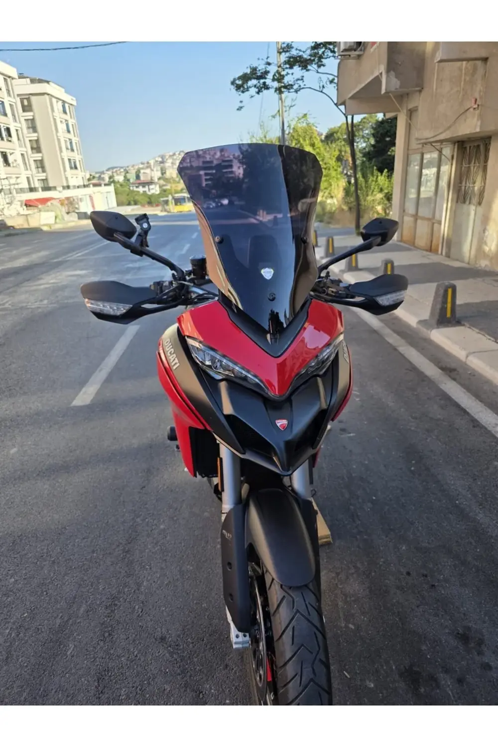 Ducati Multistrada V2 Ön Cam 2022-2025 Model 60cm Siyah Renkli 4m