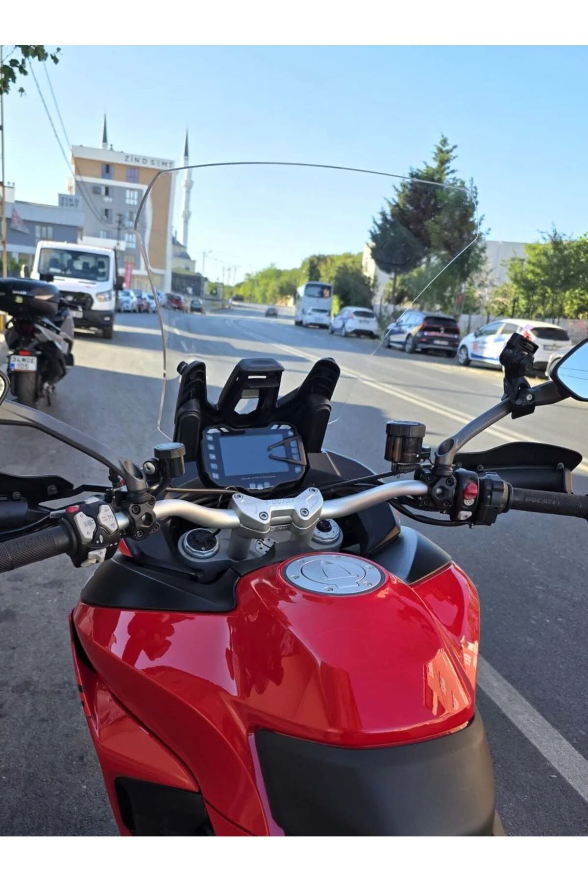 Ducati Multistrada V2 Ön Cam 2022-2026 Model 60cm Şeffaf Renkli 4