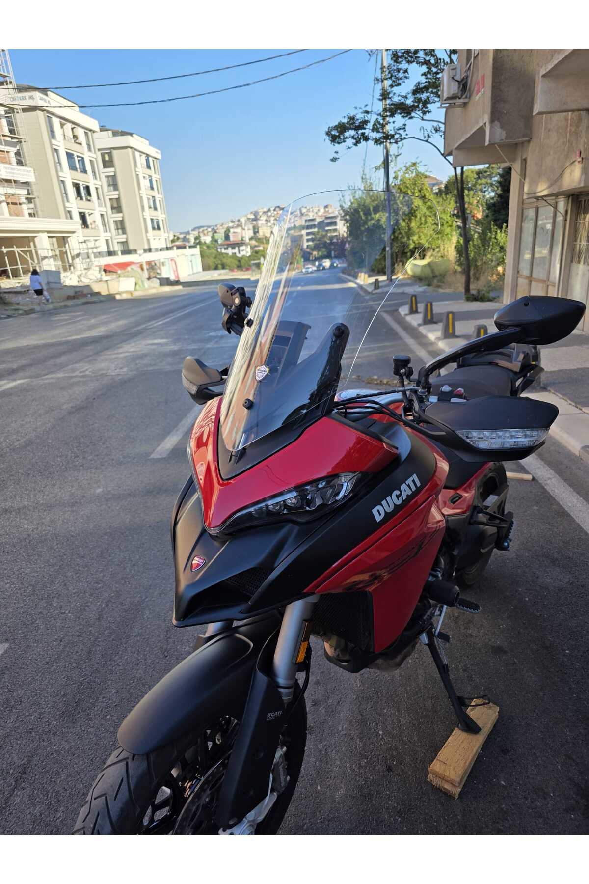 Motocam Ducati Multistrada V2 Siperlik Ön Cam 2022-2025 Model 60Cm Şeffaf