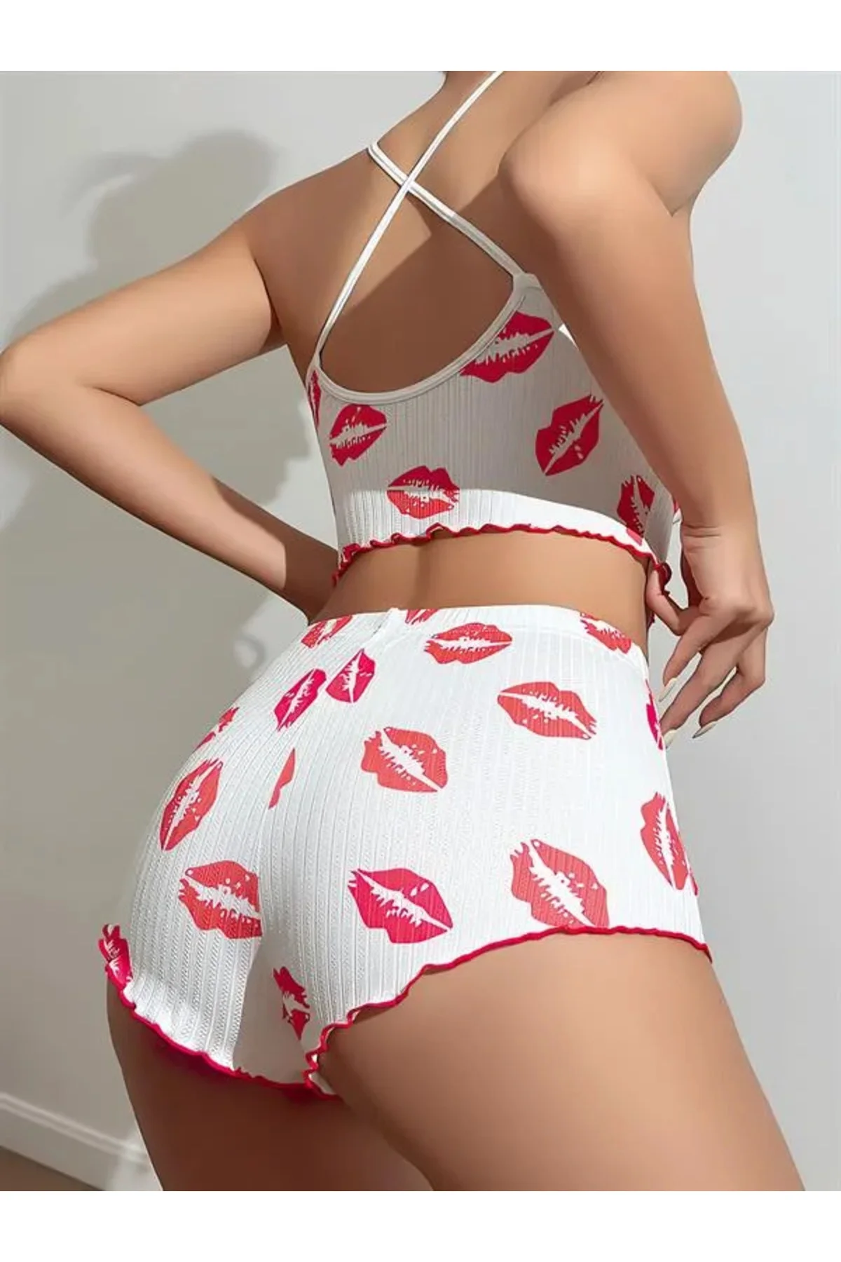 Dudak Desenli Şortlu Pijama Takımı