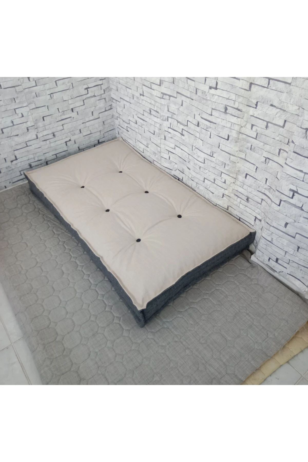 Düğmeli Yer Minderi 60x120