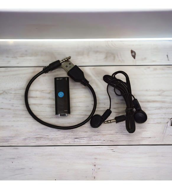 Dünyanın En Küçük Ses Kayıt Cihazı 24 Saat Kayıt Süresi 16 Gb Hafızalı Dünyanın En Küçük Ses Kayıt Cihazı 24 Saat Kayıt Süresi 16 Gb Hafızalı