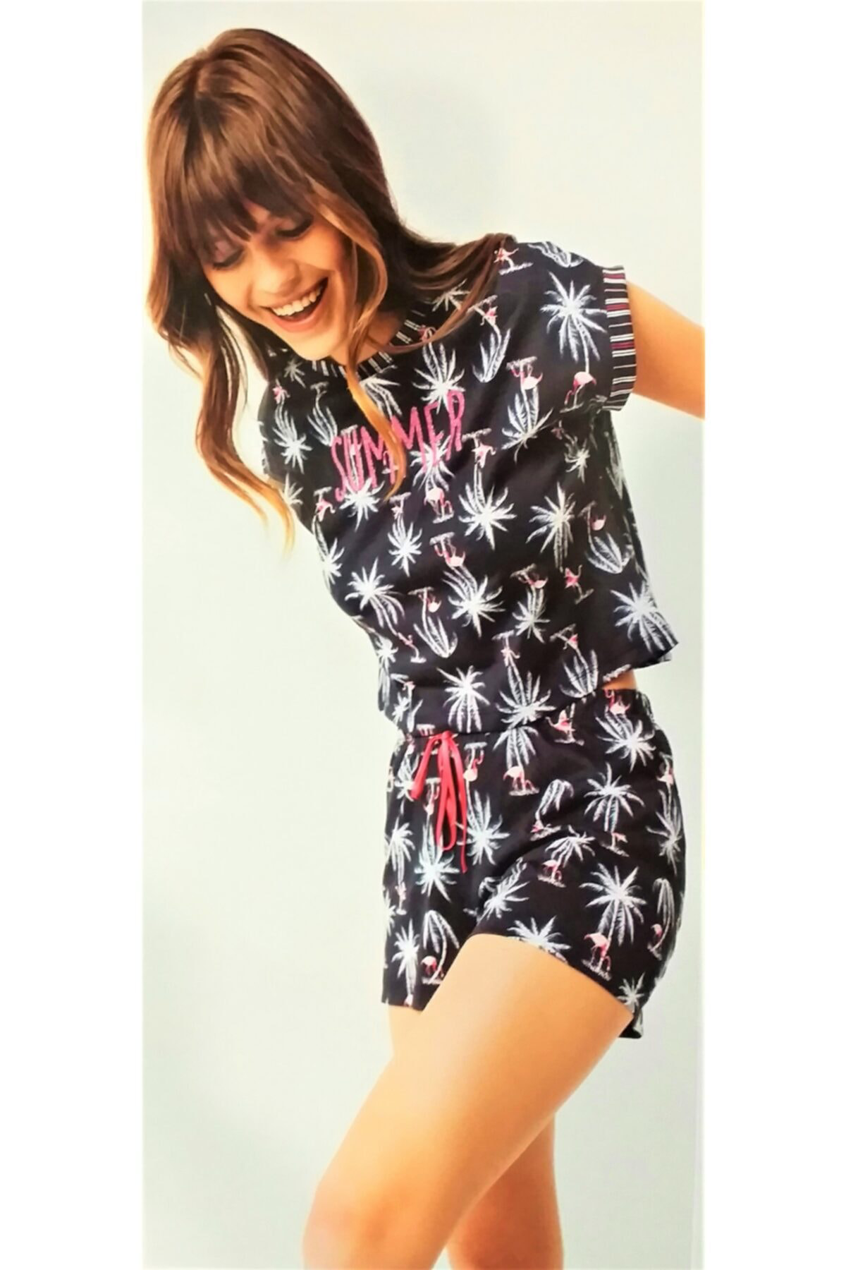 Düşük Kol Lacivert Şortlu Takım