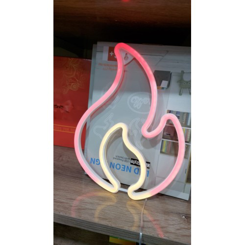 Duvara Asmalı Neon Alev 30×23cm