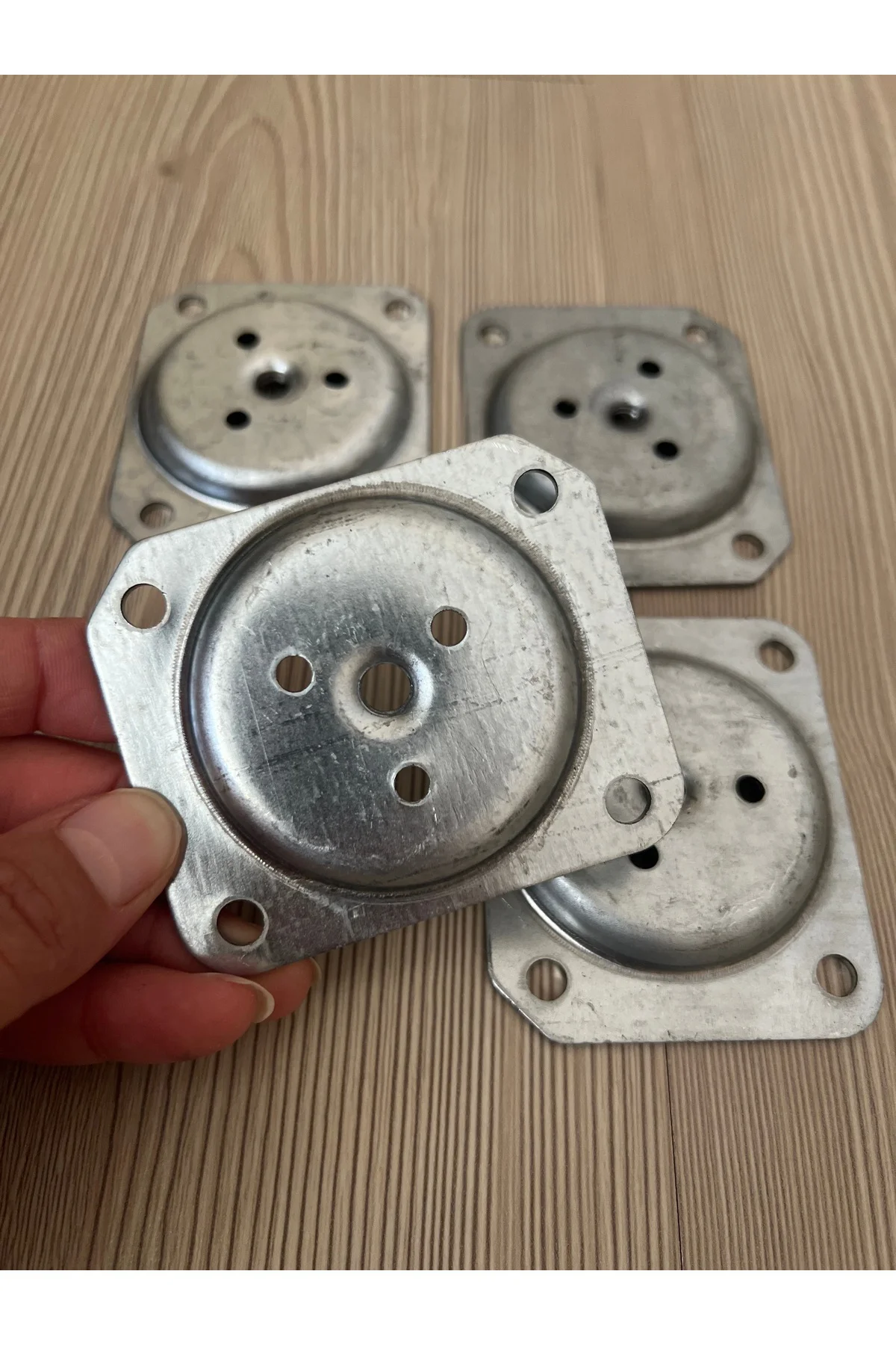 Düz Metal Bağlantı Aparatı (m8 Vida Girişli ) Masa , Sandalye, Sehpa, Mobilya Montaj 4 ADET FİYATIDIR Düz Metal Bağlantı Aparatı (m8 Vida Girişli ) Masa , Sandalye, Sehpa, Mobilya Montaj 4 ADET FİYATIDIR