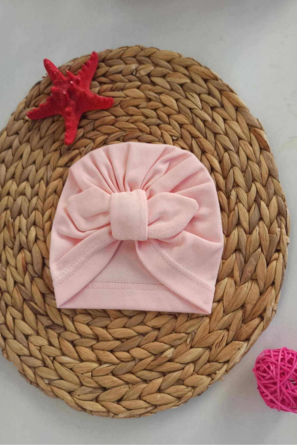 Düz Renk Fiyonklu Bebek Bonesi Set