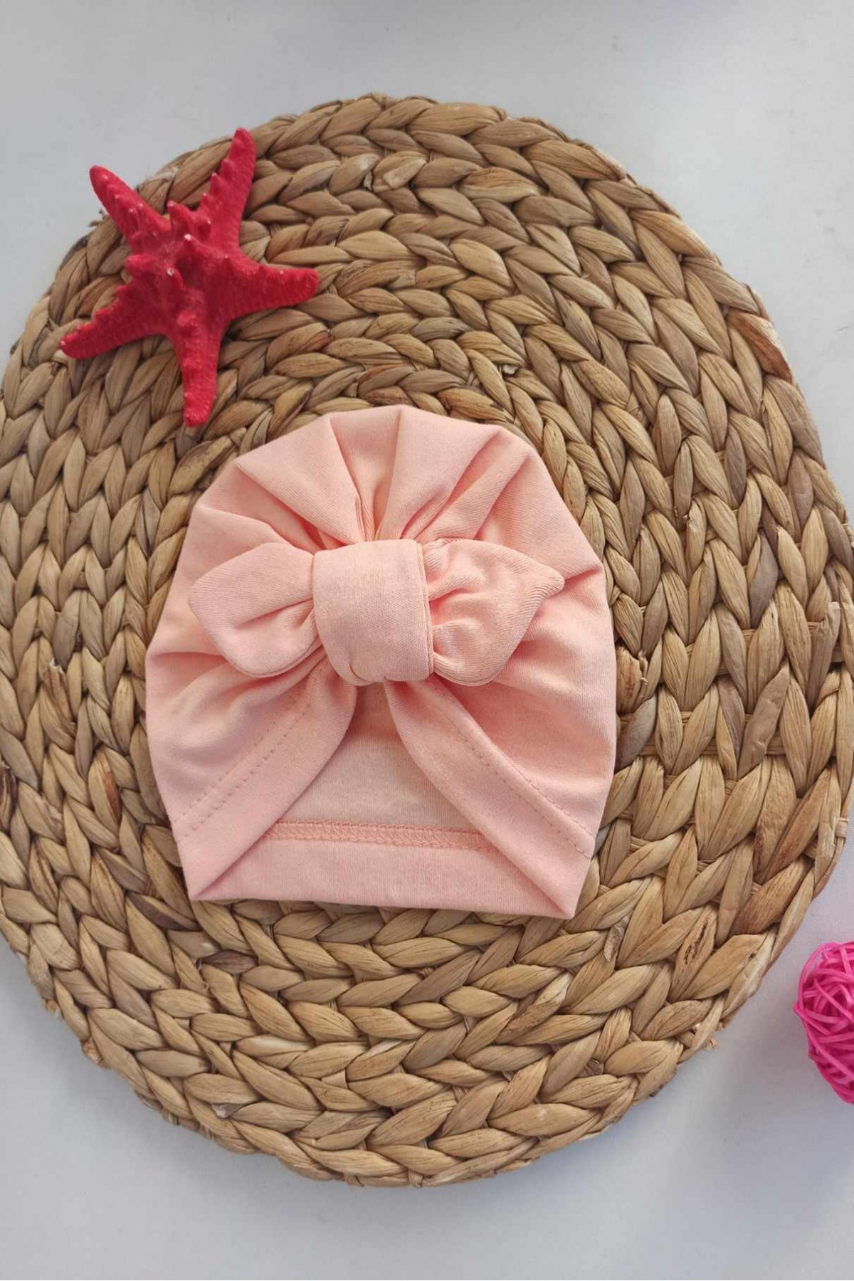 Düz Renk Fiyonklu Bebek Bonesi Set