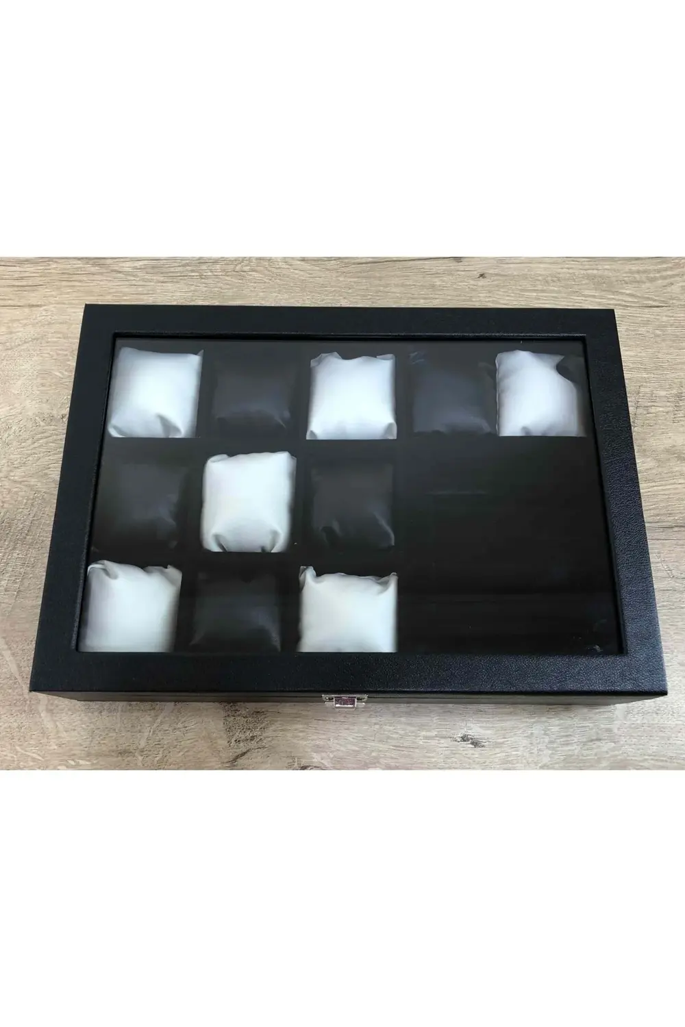 Düzeni Seven Bayanlara Özel Deri Kaplı Saat Takı Ziynet Kolye Düz