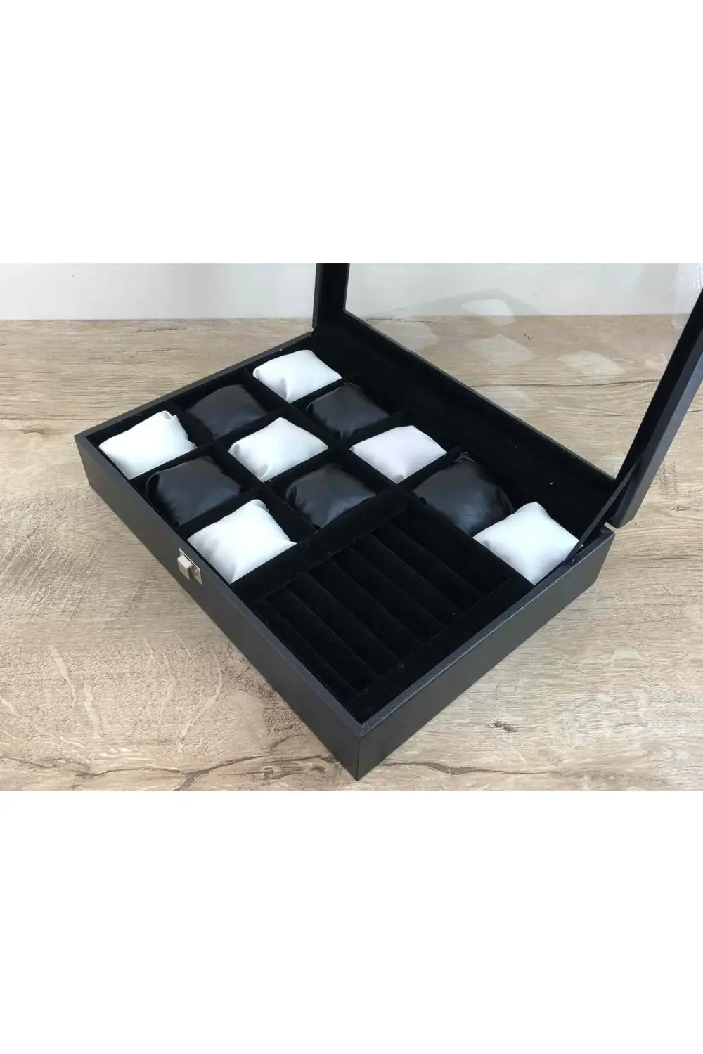 Düzeni Seven Bayanlara Özel Deri Kaplı Saat Takı Ziynet Kolye Düz