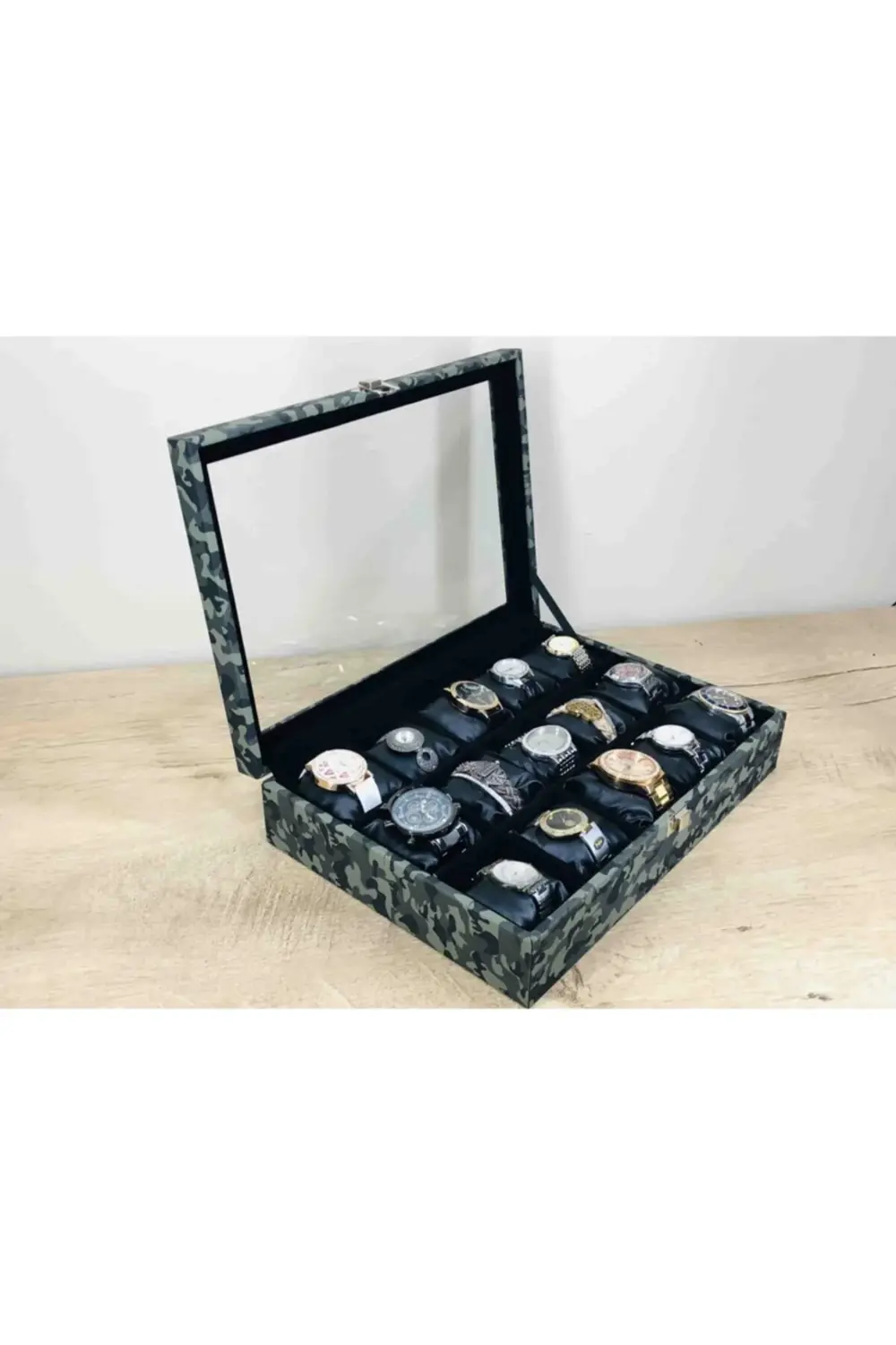 Düzenli Erkeklere 15 Kol Saati Kapasiteli Siyah Yastıklı Büyük Bo