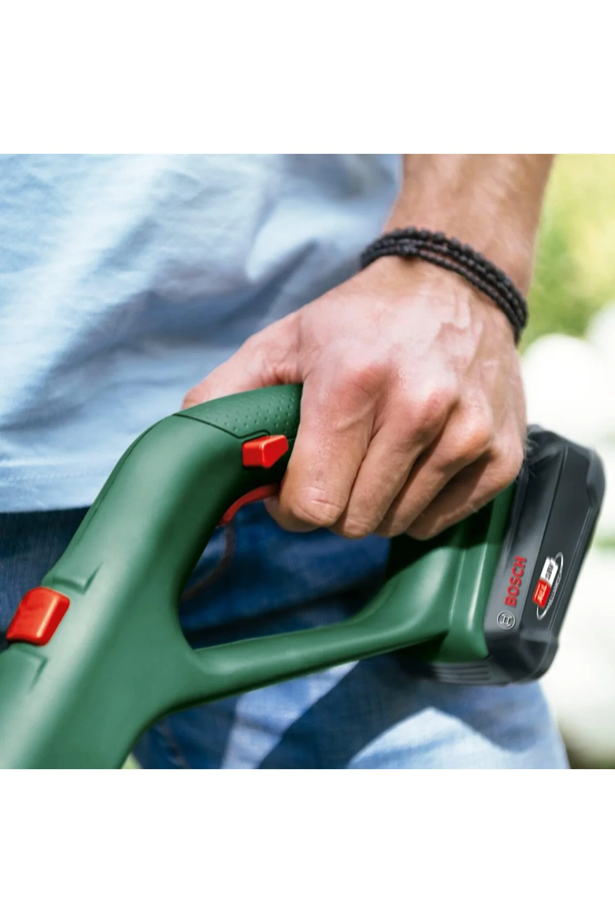 EasyGrassCut 18V-230 akülü çim biçme makinesi (1 x akü 2,0 Ah, 18