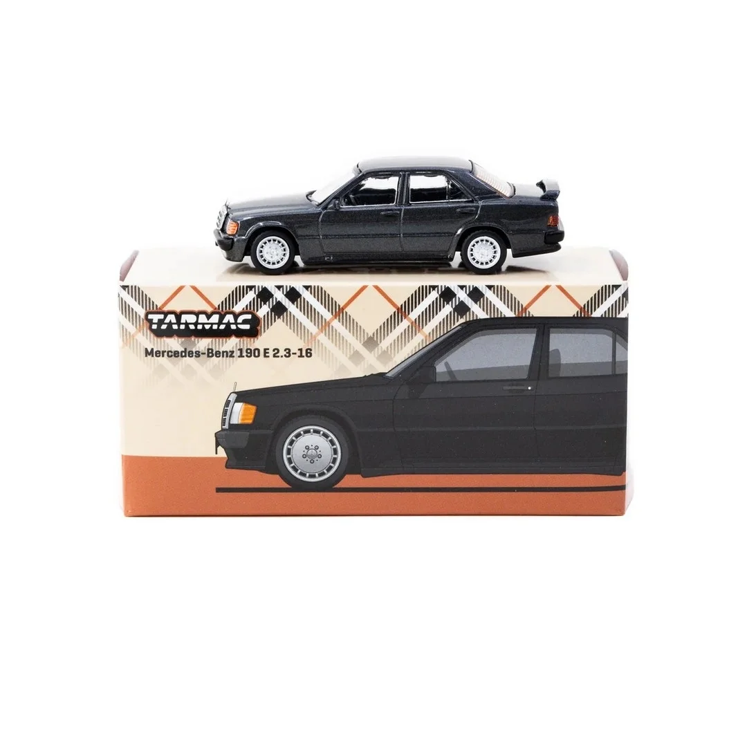 Eco Lounge 1/64 Mercedes-Benz 190 E 2.3-16 Blue-Black metallic Fiyatı, Yorumları ve Özellikleri
