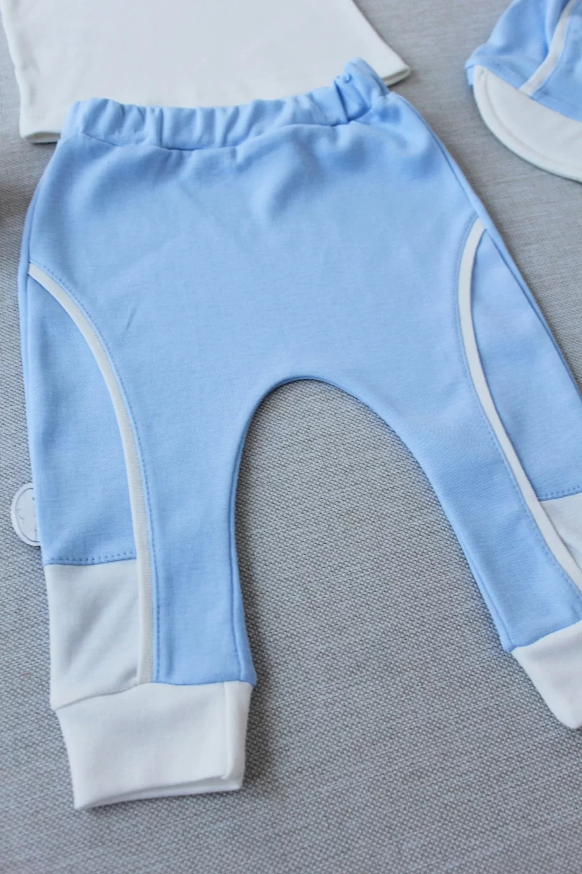 Onlinebutik Efendi Nakışlı Cep Şapkalı Uzun Kollu Sweat 3Lü Erkek Bebek Takım