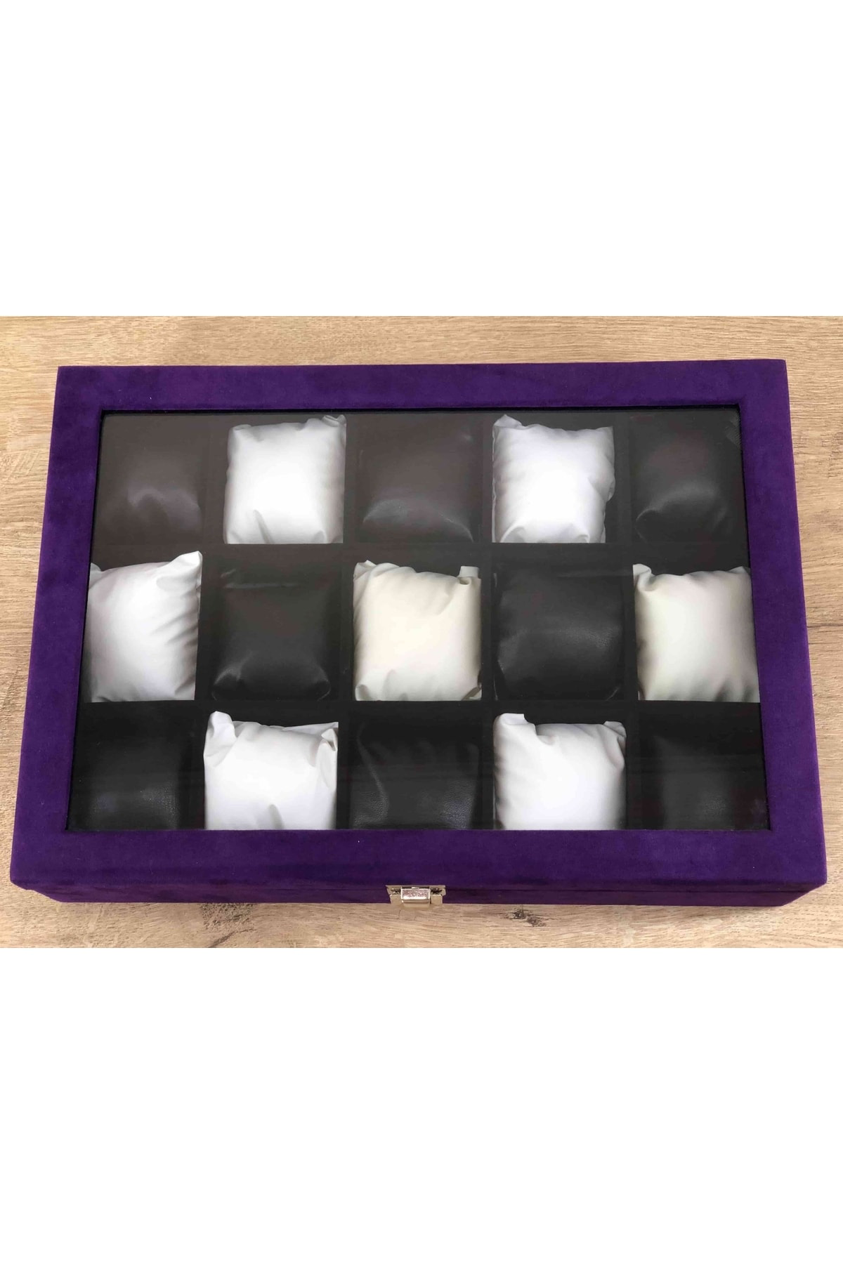 Eflatun Renkli Italyan Kadife Kaplama 15 Bölme Kapağı Camlı Ahşap